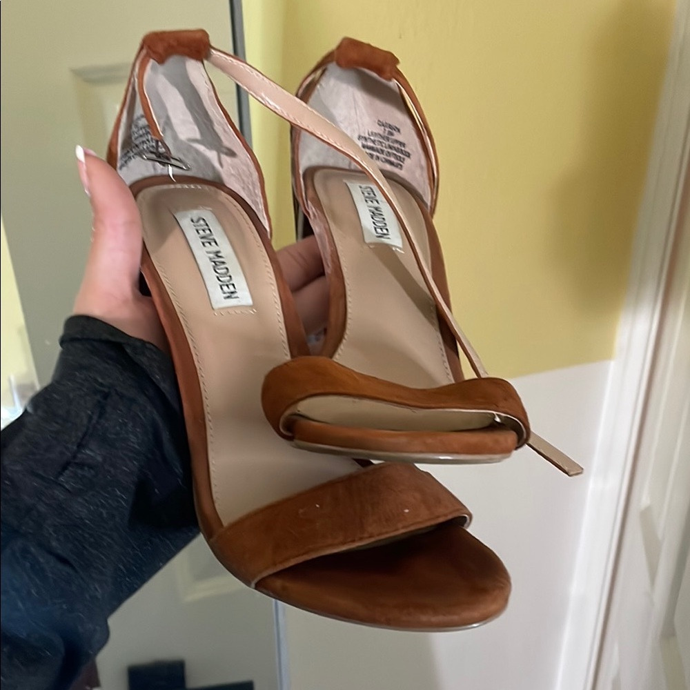 Steve Madden Brown Heels
